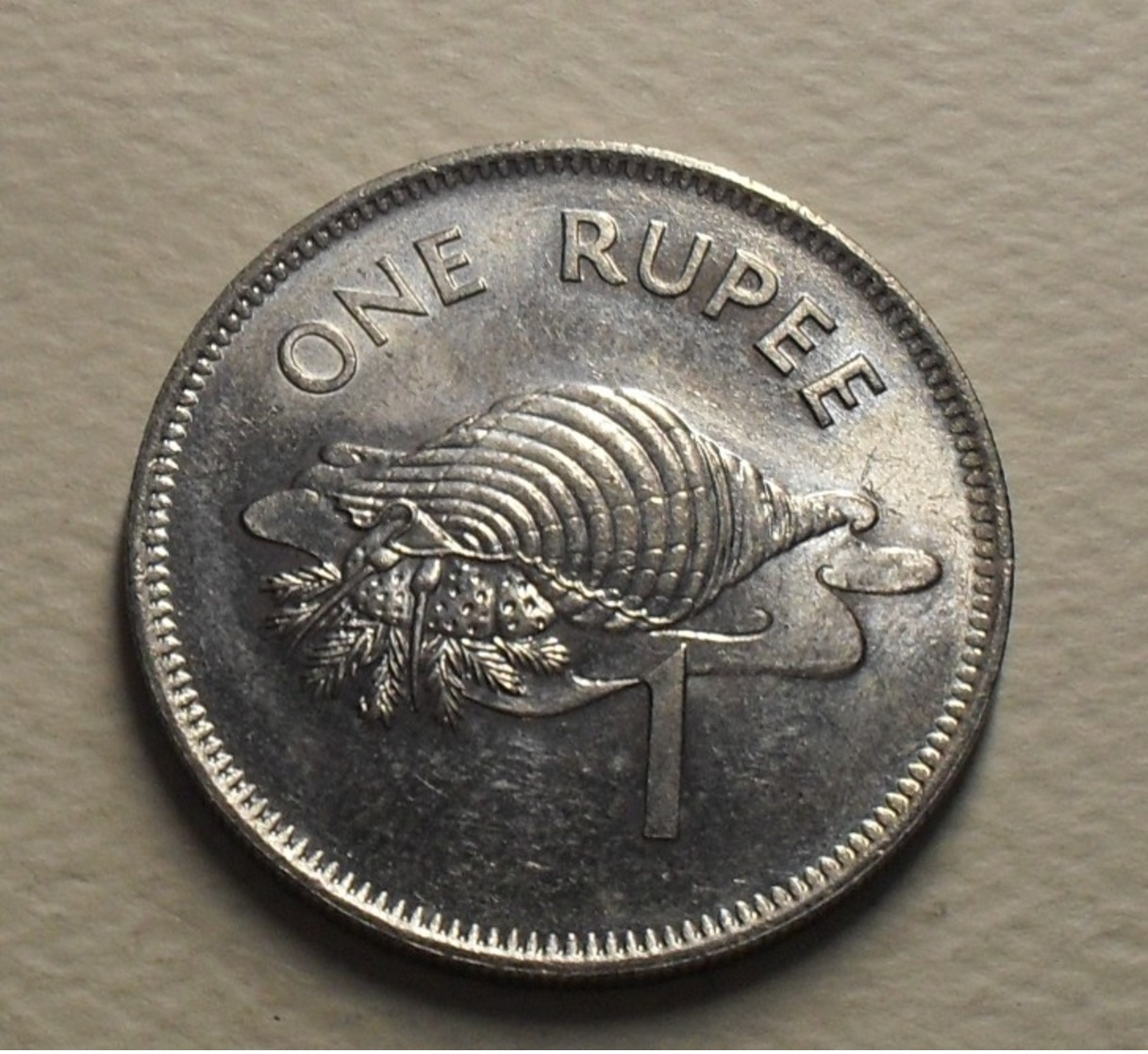 1982 - Seychelles - ONE RUPEE - KM 50.1 - Seychelles