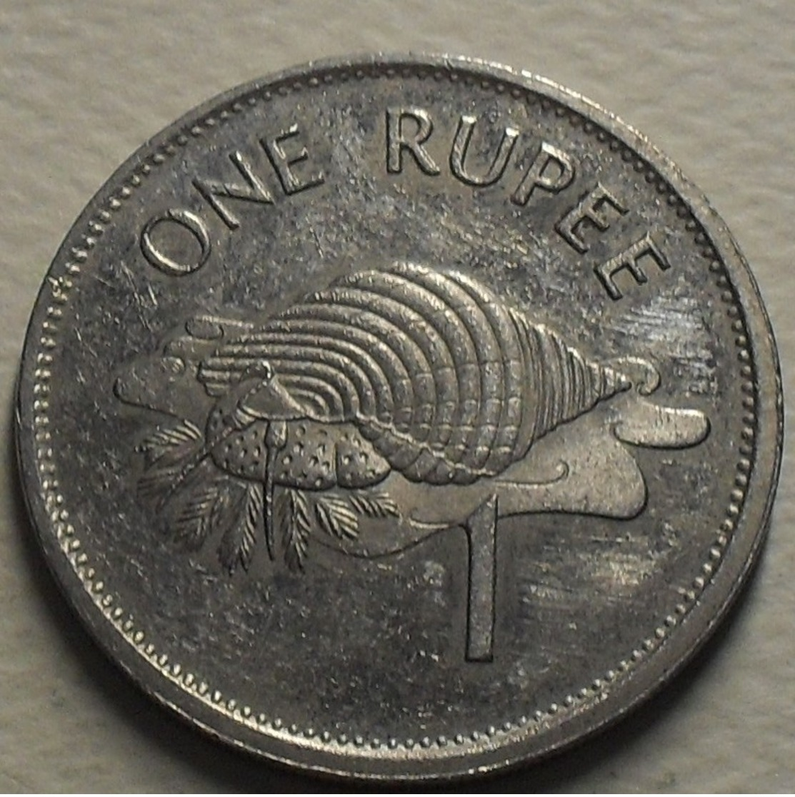 1995 - Seychelles - ONE RUPEE PM - KM 50.2 - Seychelles