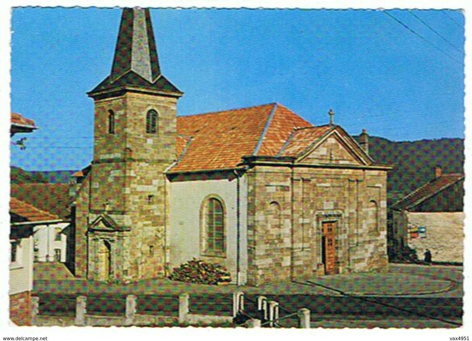 BROUVELIEURES L EGLISE   ***      A    SAISIR ****** - Brouvelieures