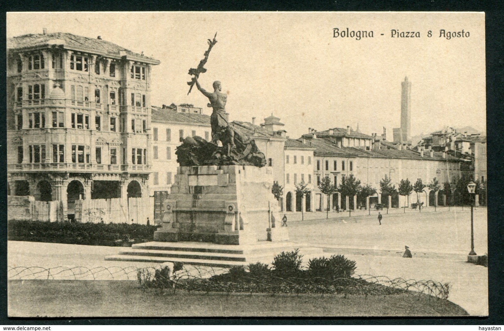 BOLOGNA - PIAZZA 8 AGOSTO - Bologna