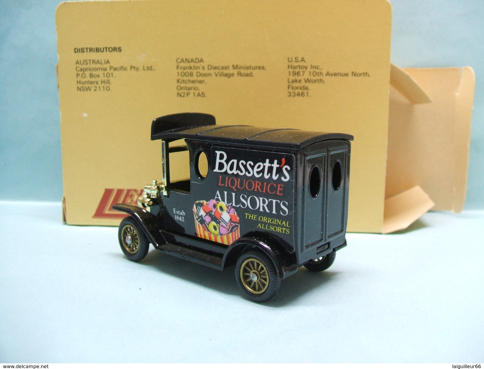 Lledo Promotional Model - FORD MODEL T Van Fourgon 1920 Bassett's Liquorice Allsorts BO - Commercial Vehicles