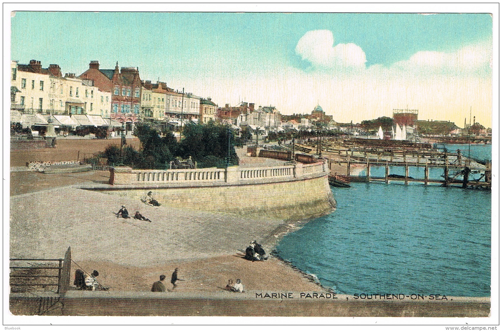 RB 1149 - Early Postcard - Marine Parade Southend-on-Sea Essex - Southend, Westcliff & Leigh