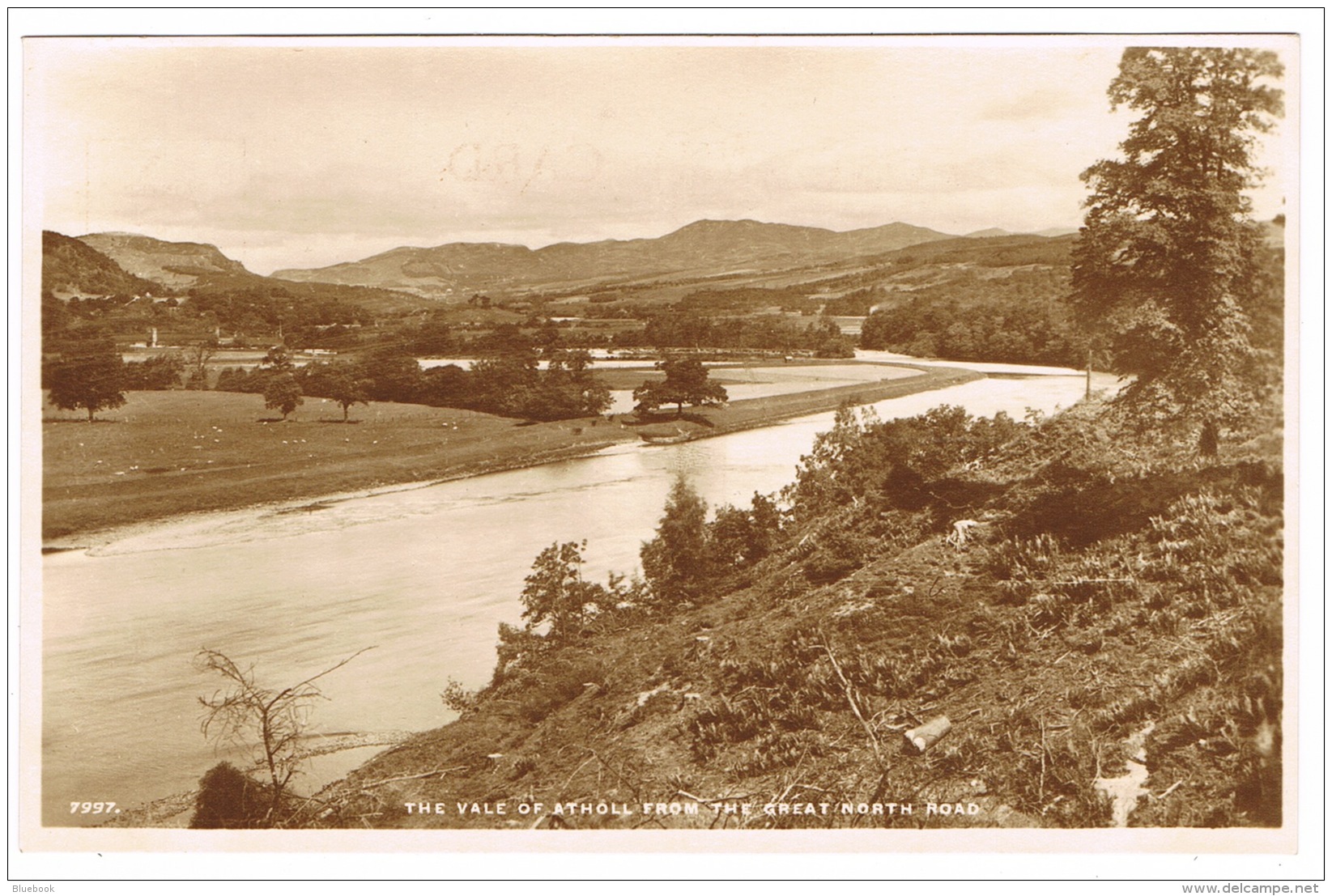 RB 1153 - Real Photo Postcard - Vale Of Atholl From Great North Road - Perthshire Scotland - Perthshire