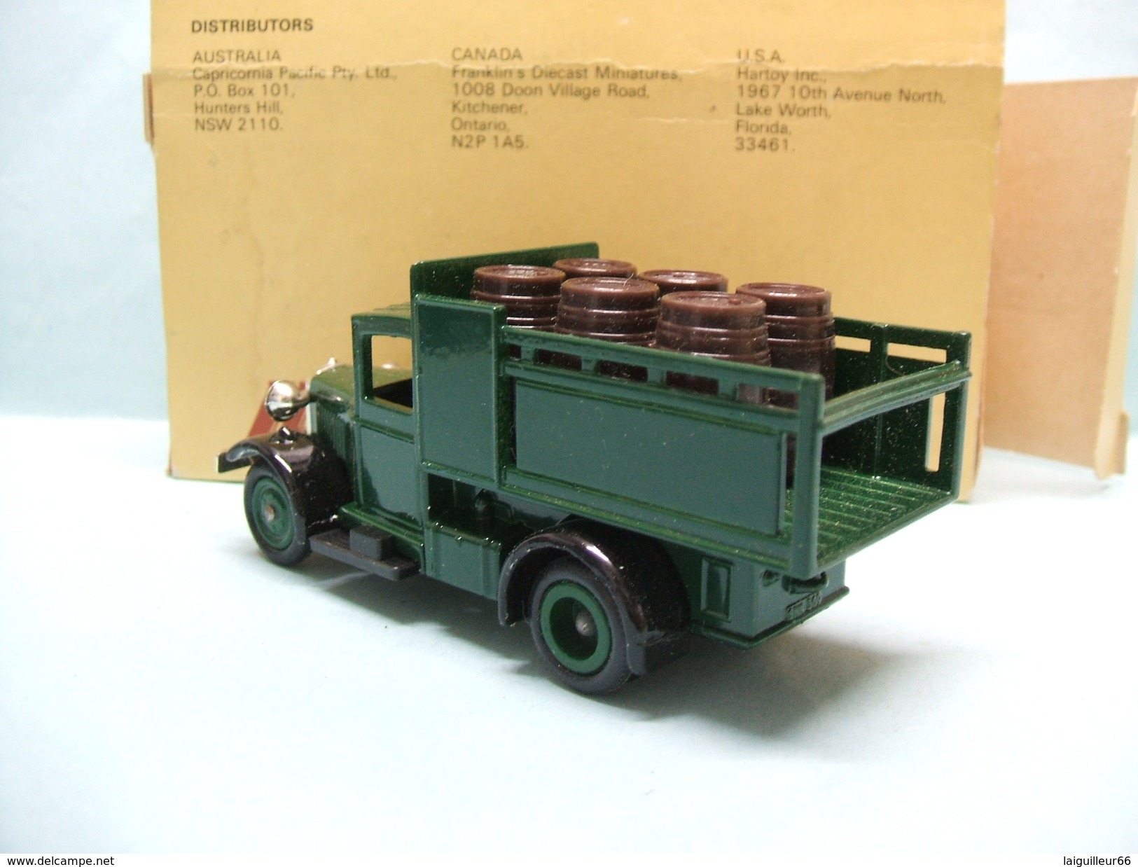 Lledo Promotional Model - FORD A STAKE Transposrt De Fûts Vert BO - Vrachtwagens