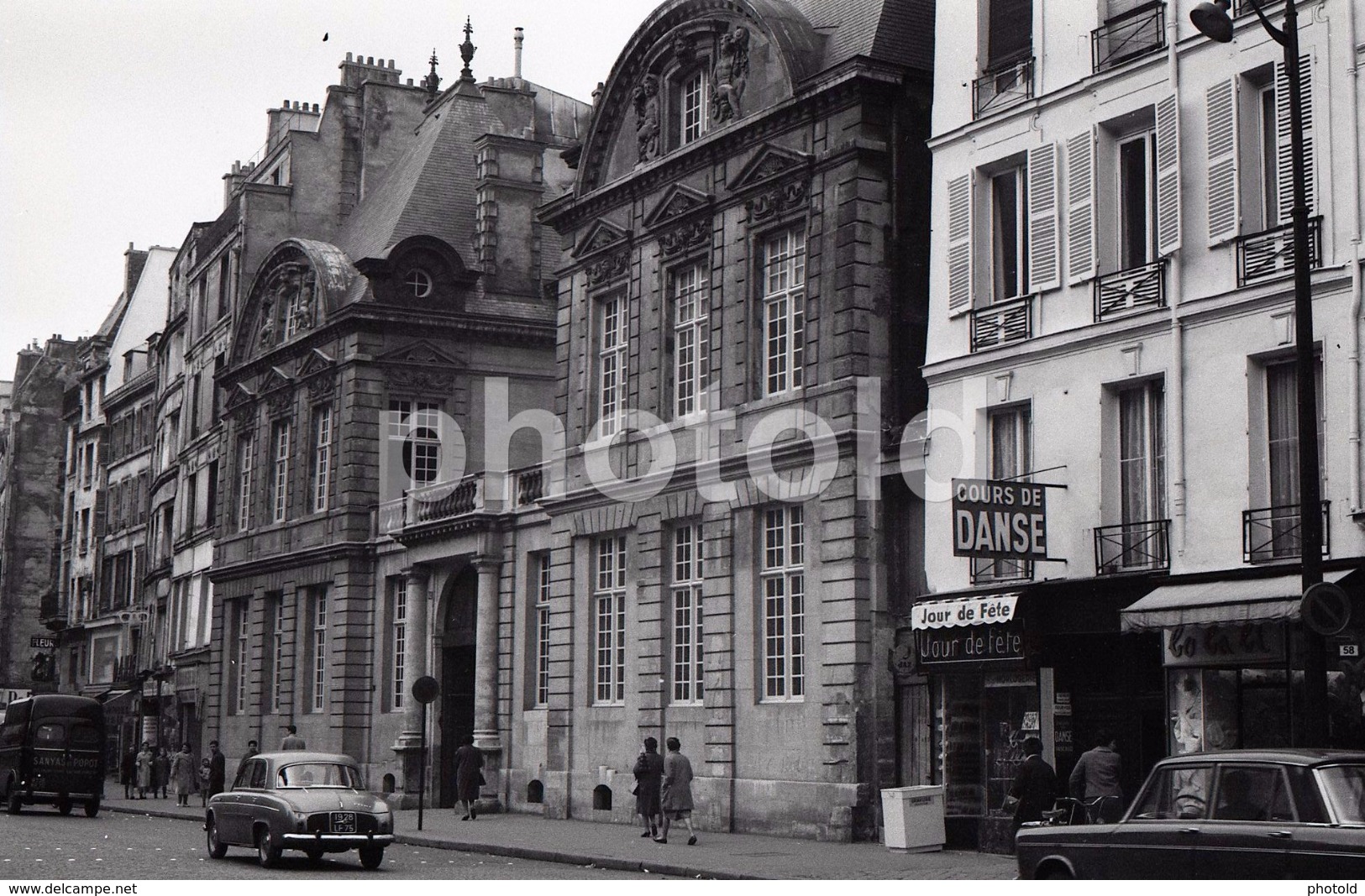 1963 HOTEL SULLY PARIS FRANCE 35mm  AMATEUR NEGATIVE NOT PHOTO NEGATIVO NO FOTO - Other & Unclassified