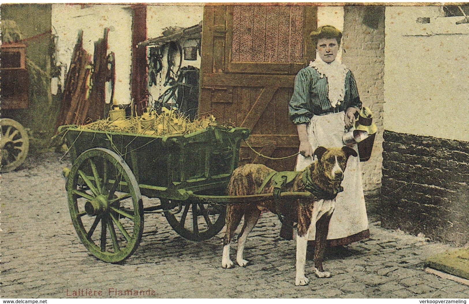 A  Laitiere Flamandes Vlaamse Melkboerinnen - Artisanat