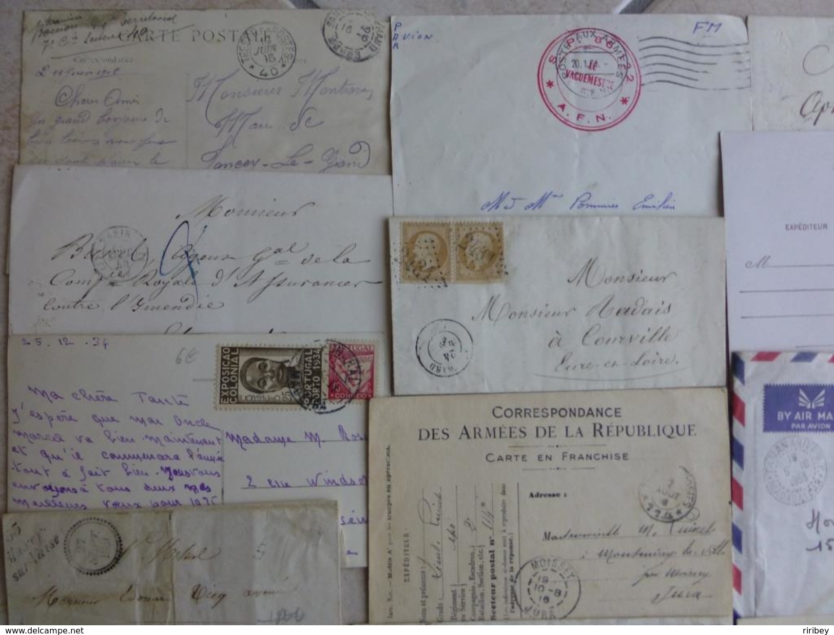 ### LOT LETTRES, MARQUES POSTALES Et DOCUMENTS ###   XVIII -> XX ème - 12 Scans - Collezioni