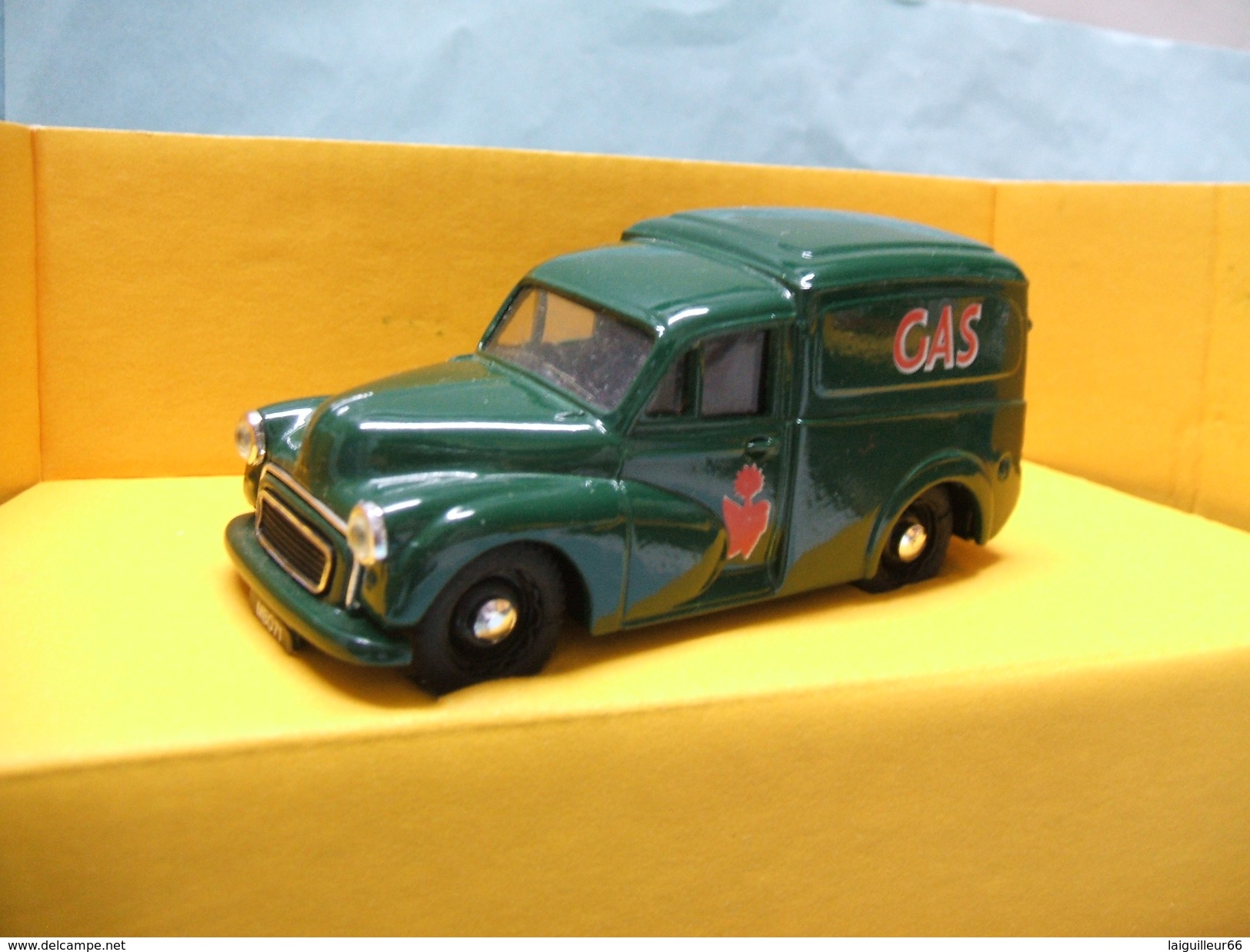 Corgi - MORRIS MINOR 1000 Van GAS Réf. C957/2 BO 1/43 - Corgi Toys