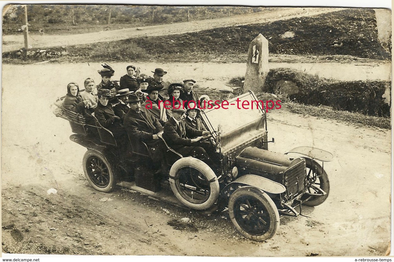 Carte Photo Jolie Voiture Ancienne-taxi Bus? - Cars