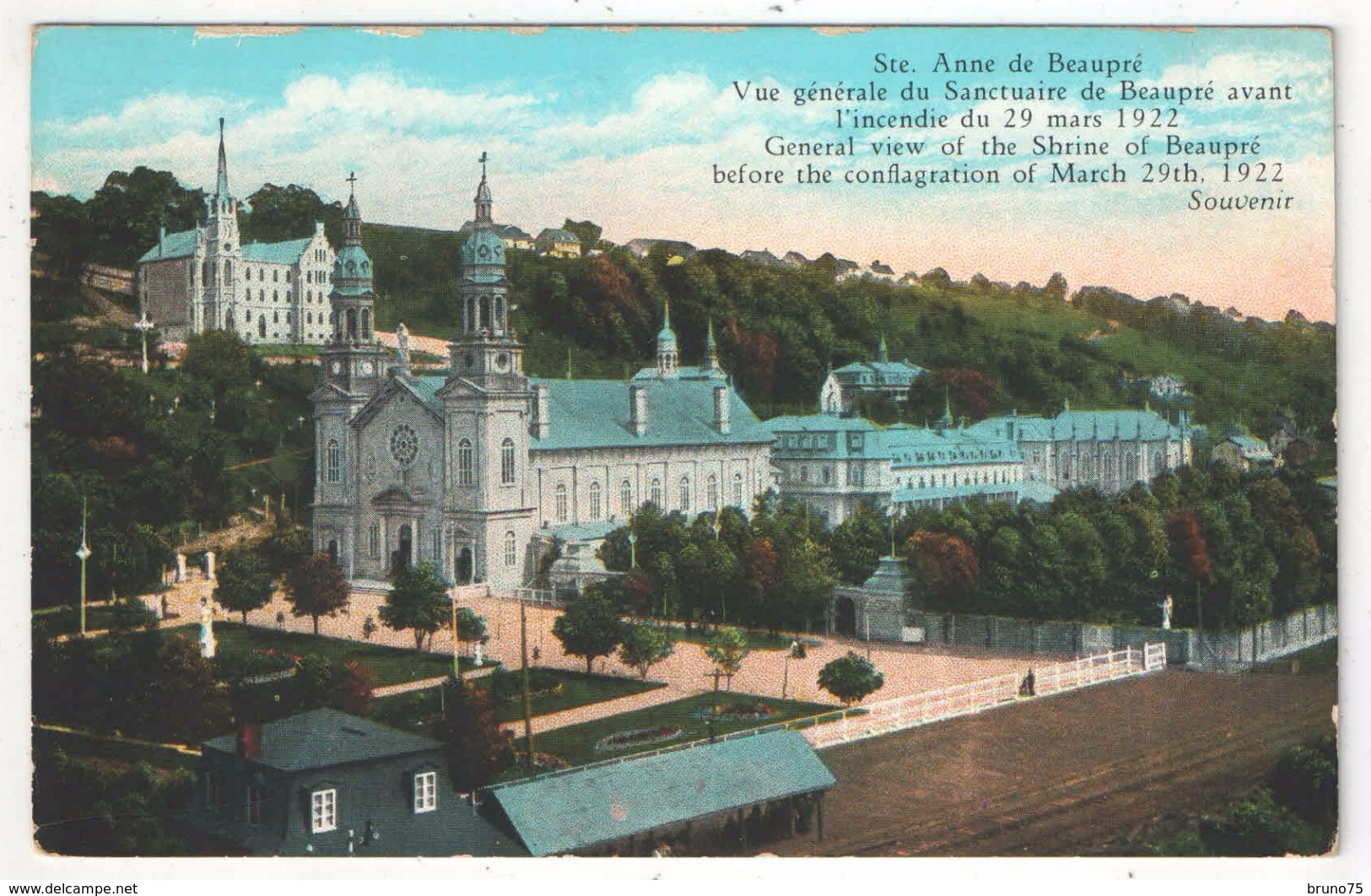 Ste. Anne De Beaupré - Vue Générale Du Sanctuaire De Beaupré Avant L'incendie Du 29 Mars 1922 - Ste. Anne De Beaupré