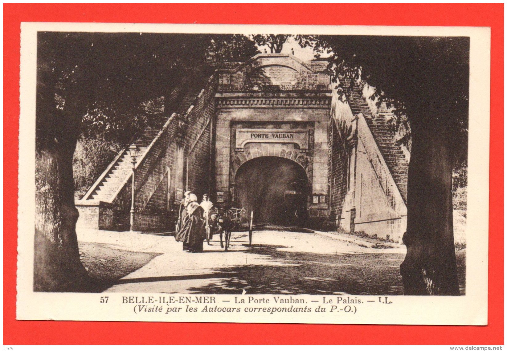LE PALAIS - La Porte Vauban. - Palais
