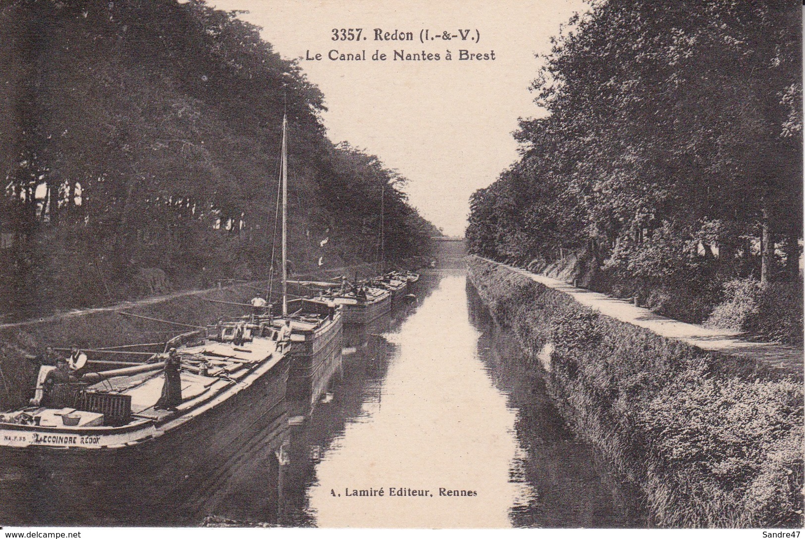 CPA (35).  REDON.  Le Canal De Nantes à Brest, Péniches. ...F255 - Redon