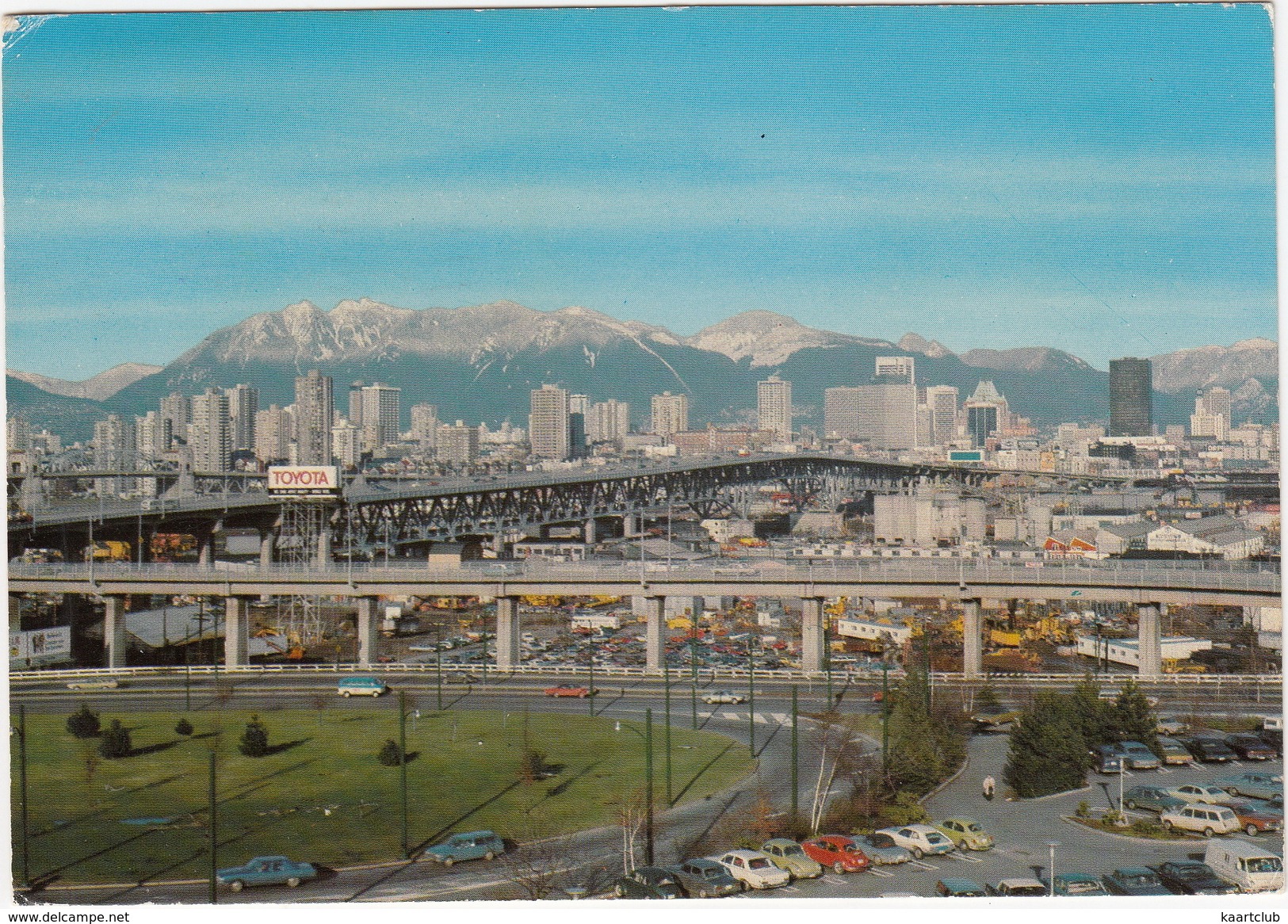 Vancouver: 4x VW BEETLE/KÄFER/COX, MG MIDGET MKIII, CARS, 'TOYOTA' NEON - Granville Street Bridge - (Canada) - Voitures De Tourisme