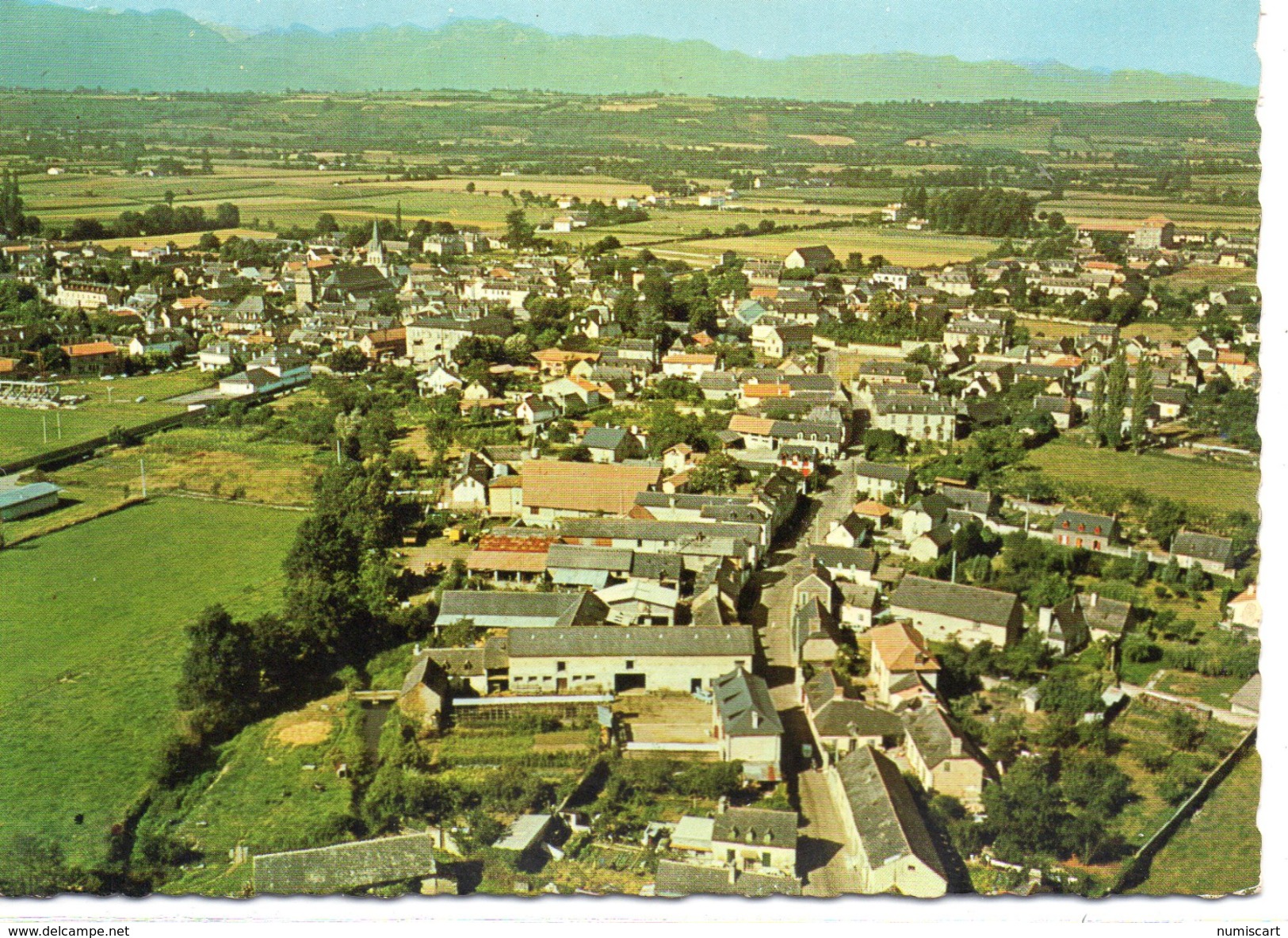 Pontacq.. Belle Vue Aérienne Du Village - Pontacq