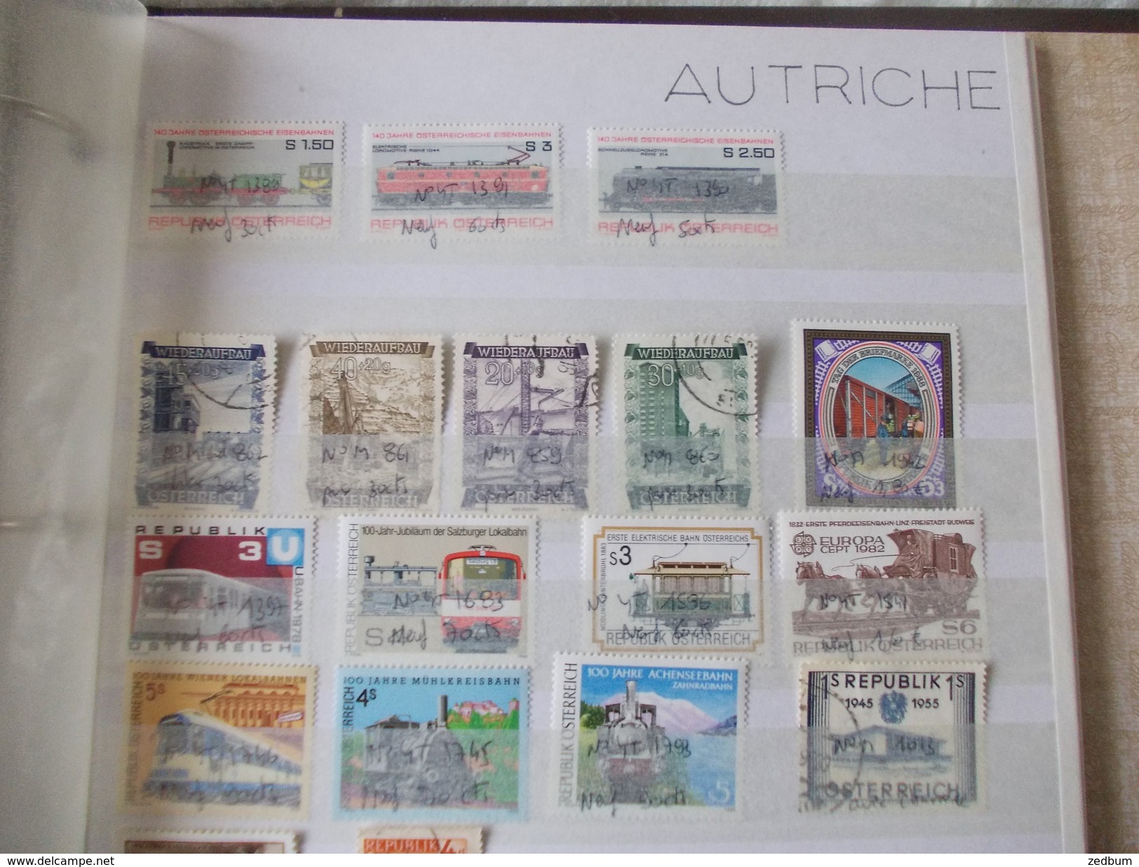 ALBUM 1 collection de timbres avec pour thème le chemin de fer train de tout pays valeur 338.70 &euro;