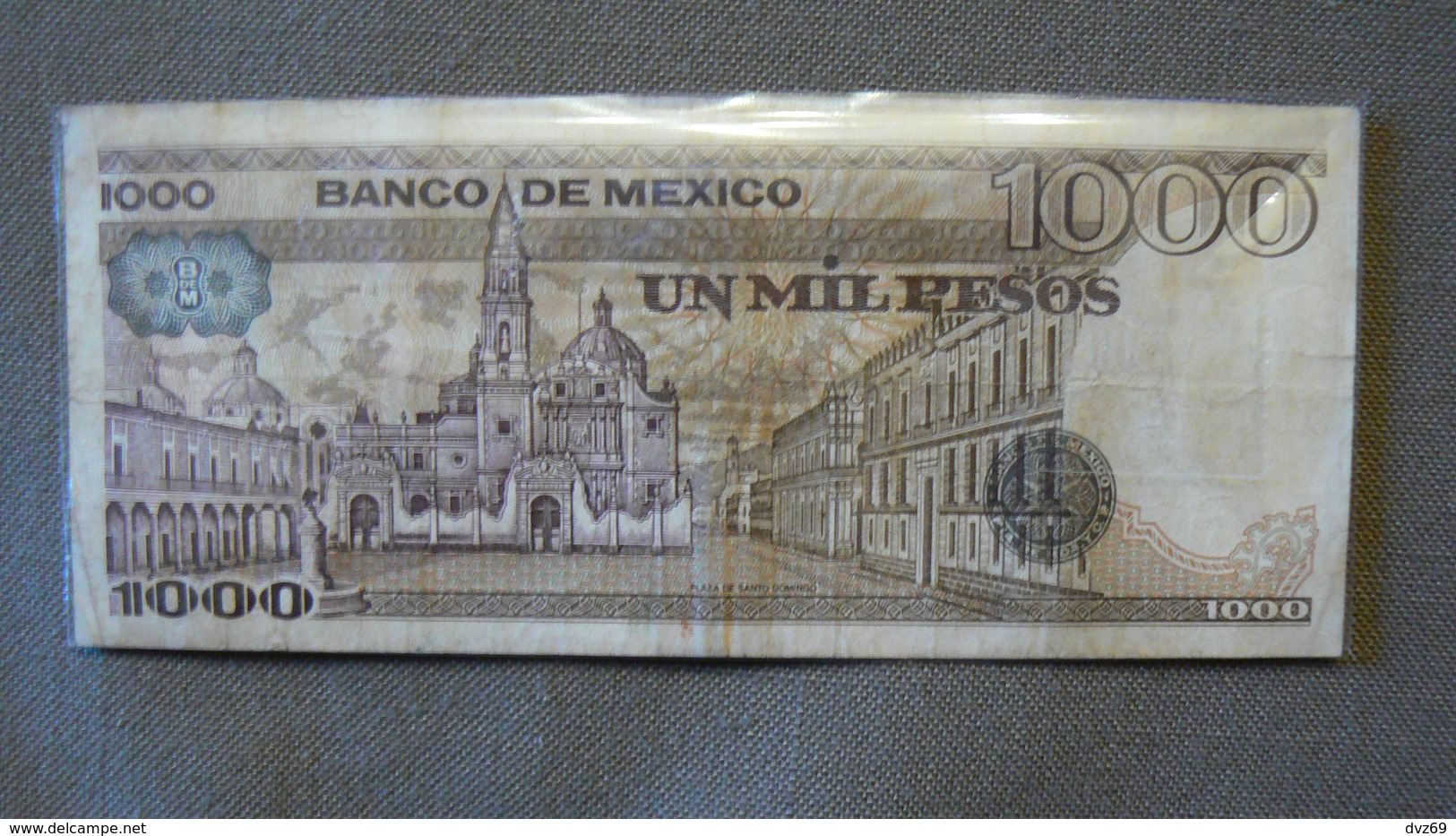 1000 PESOS, Juana De Asbaje, 7 AGO 1984, Série VF, N°GQ921648, Circulé, Bon état. - Mexico