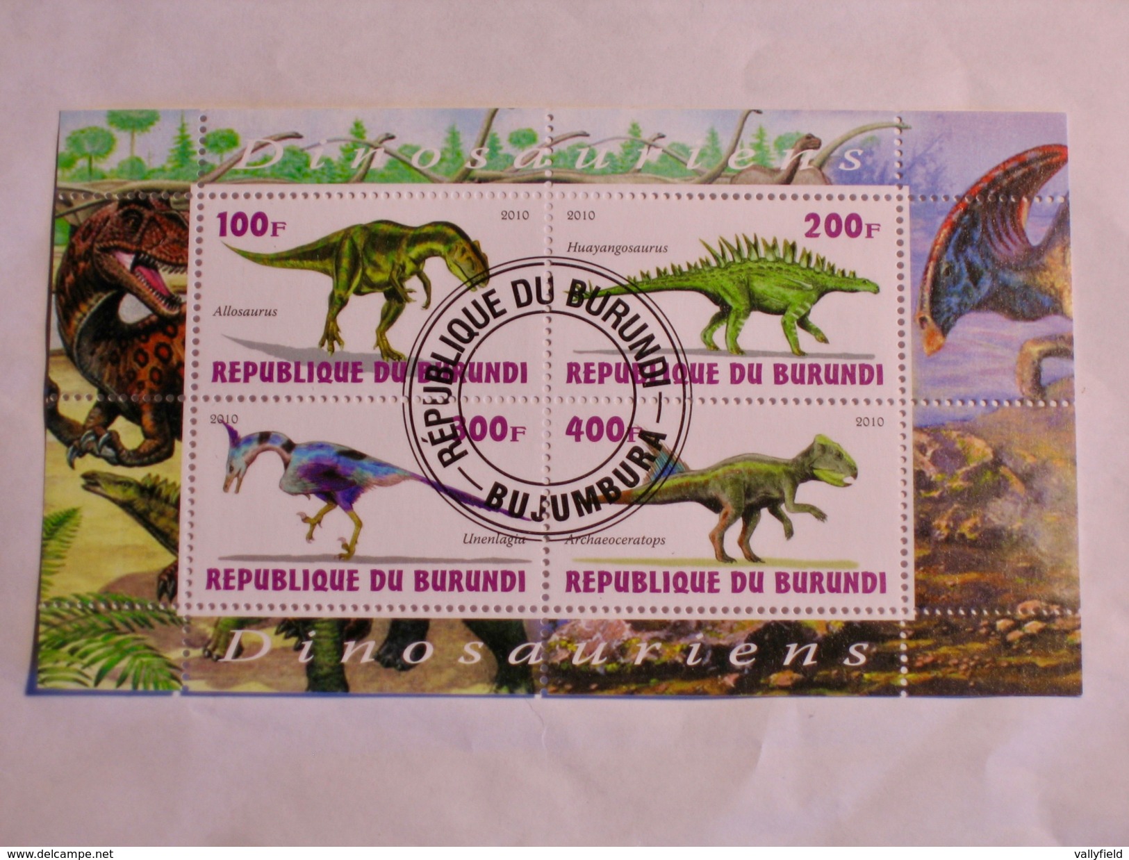 BURUNDI  2010  LOT# 5  S/S DINOSAURIENS - Used Stamps