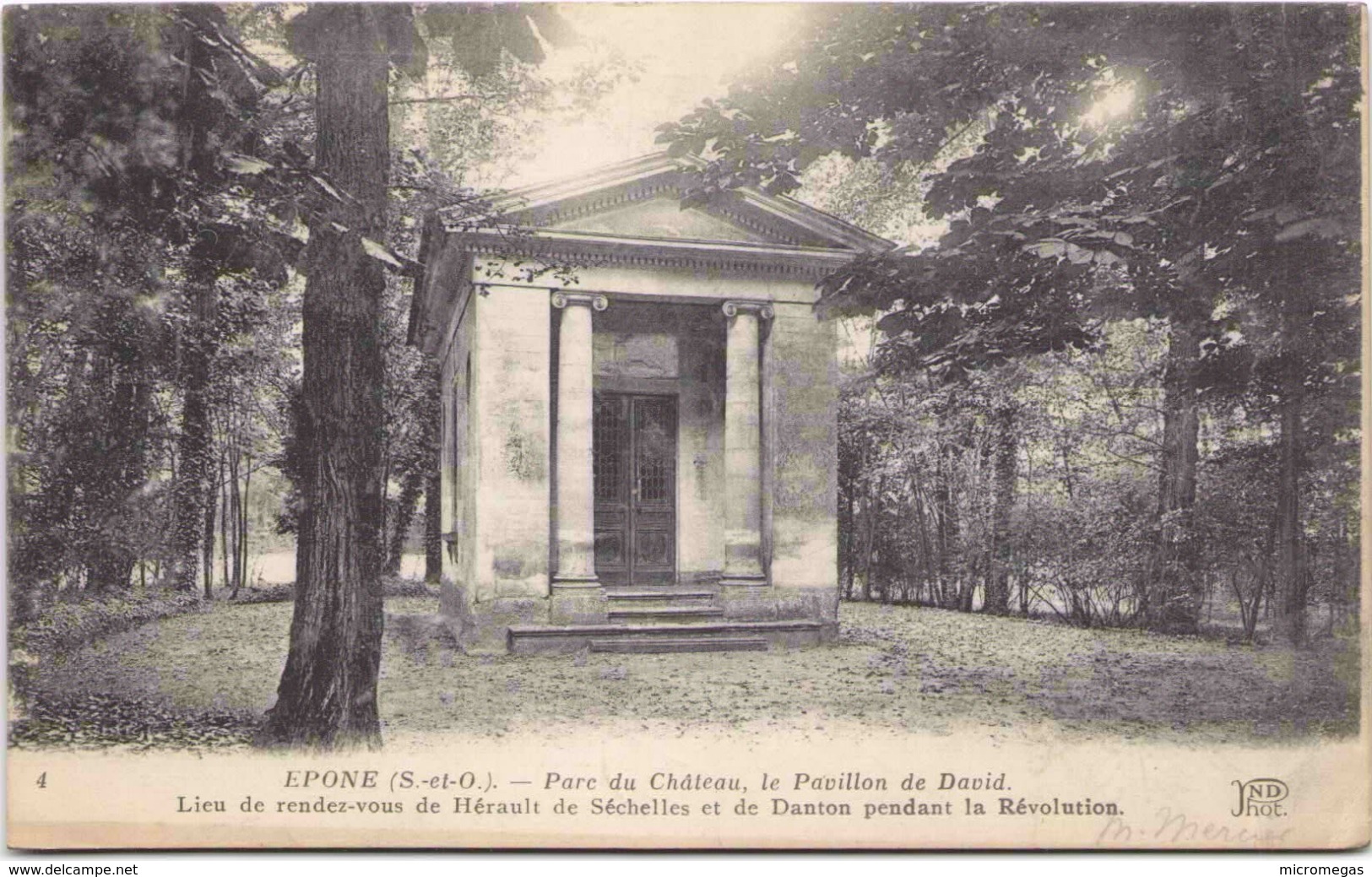 EPONE - Parc Du Château - Le Pavillon De David - Epone