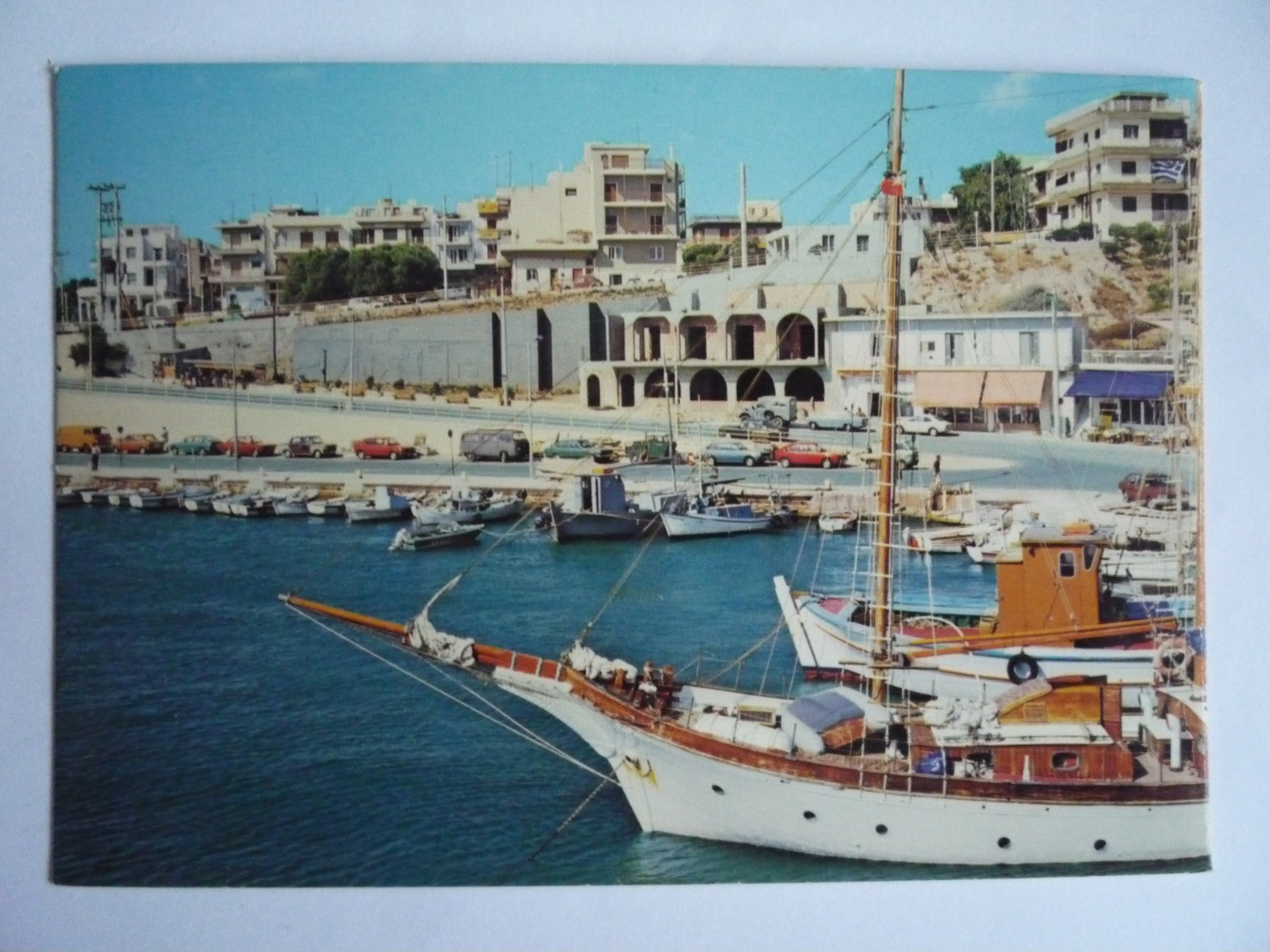 GREECE GRECE GRIECHENLAND - RAPHINA RAFINA : VUE DU DEBARCADERE LANDING STAGE PIER MOLO -  BATEAU SHIP BARCO - Greece