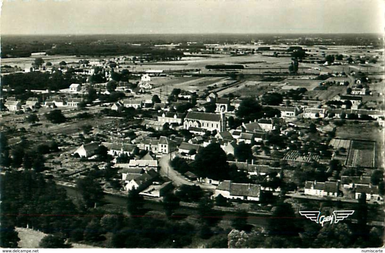 Cpsm GIEVRES 41 Vue Générale - Aérienne - La France Vue Du Ciel - Other & Unclassified