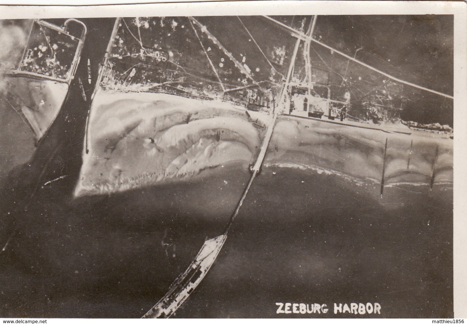 Photo Aérienne 1918 Après Le Raid Sur ZEEBRUGGE (Zeebruges) - Le Port (A170, Ww1, Wk 1) - Zeebrugge