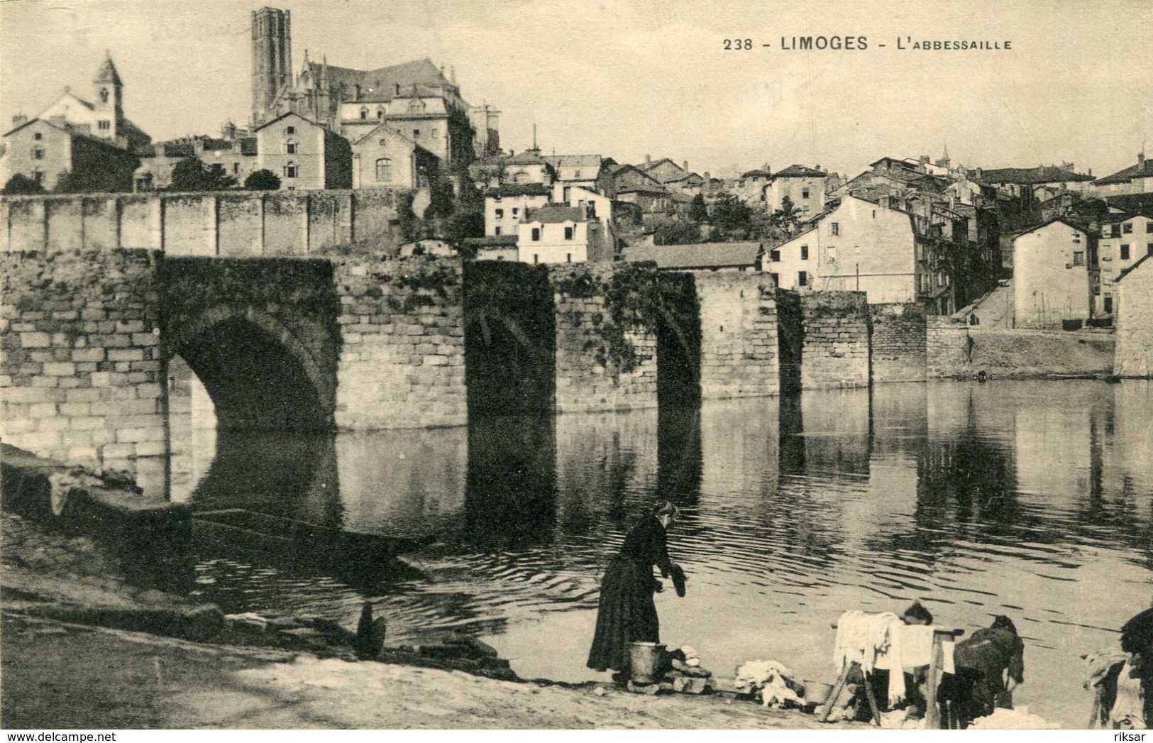 LIMOGES(LAVEUSE) - Limoges