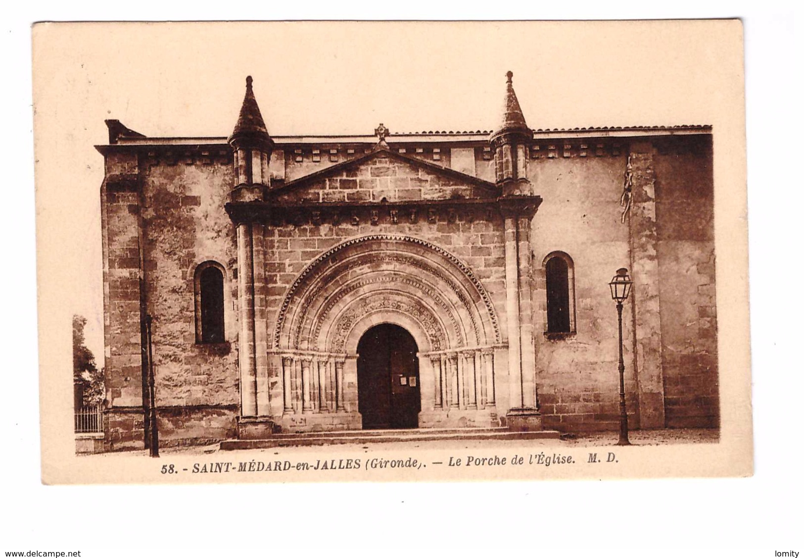 33 Saint Medard En Jalles Le Porche De L' Eglise Cachet 1929 - Other & Unclassified