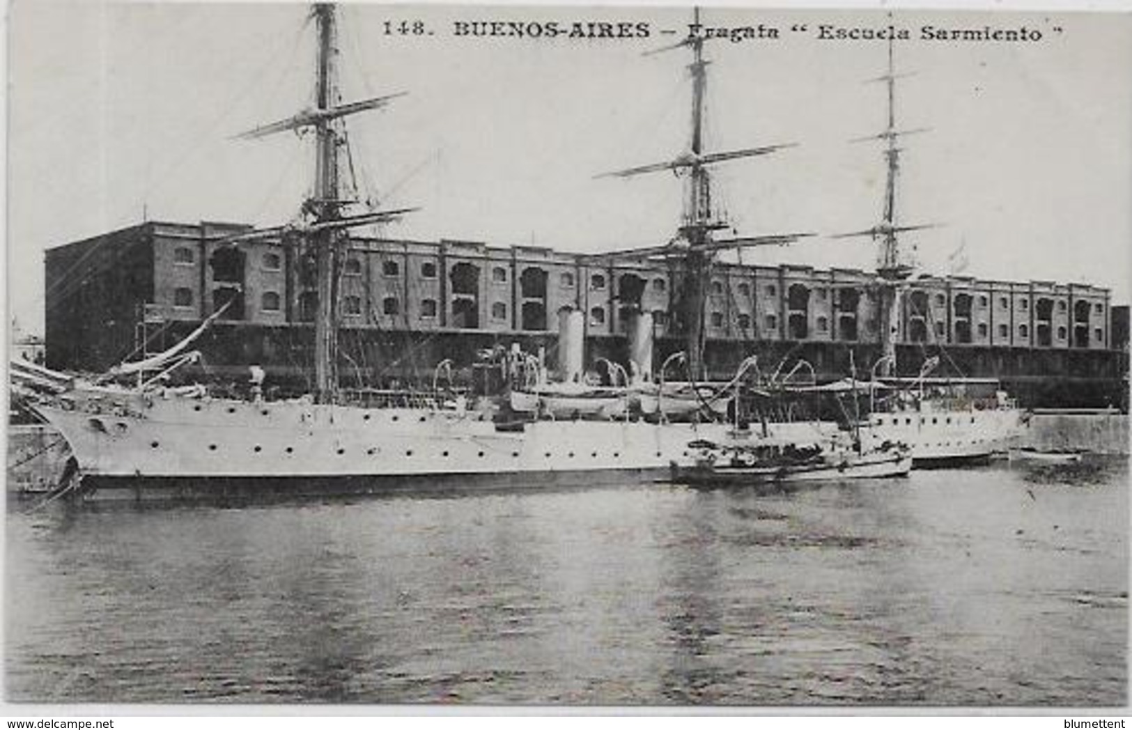 CPA Argentine Argentina Types Métier Non Circulé Frégate Bateau - Argentina