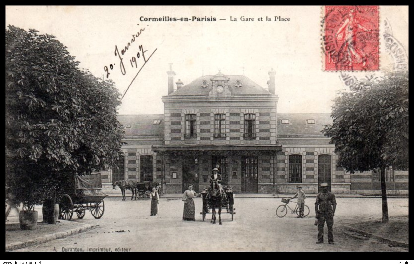 95 - CORMEILLES En PARISIS -- La Gare Et La Place - Cormeilles En Parisis