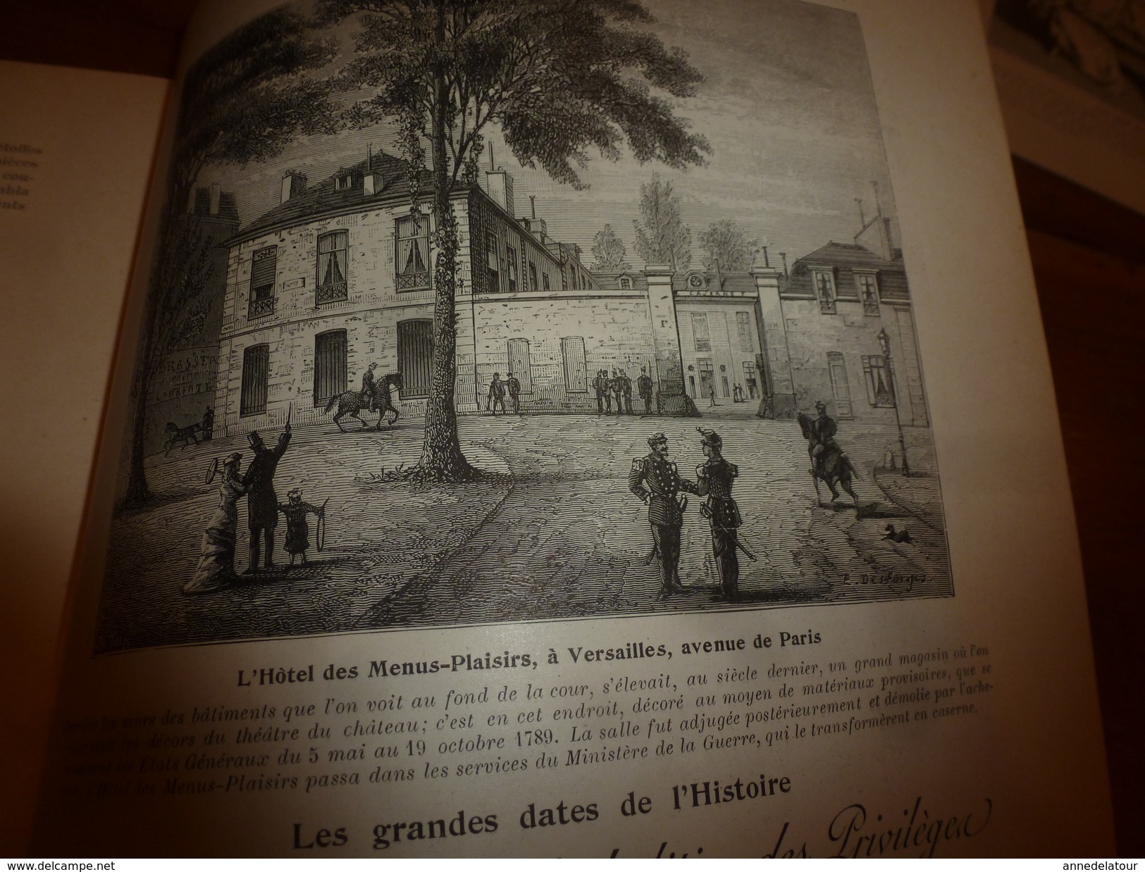 1901: Statue de CERVANTES à Madrid; Gustave Doré; Habits d'autrefois; Hôtel des menus-plaisirs à Versailles