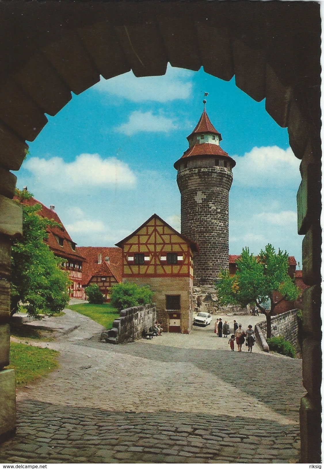 Nürnberg - Burg Mit Sinwellturm Und Tiefen Brunnen.   Germany. # 06033 - Nuernberg