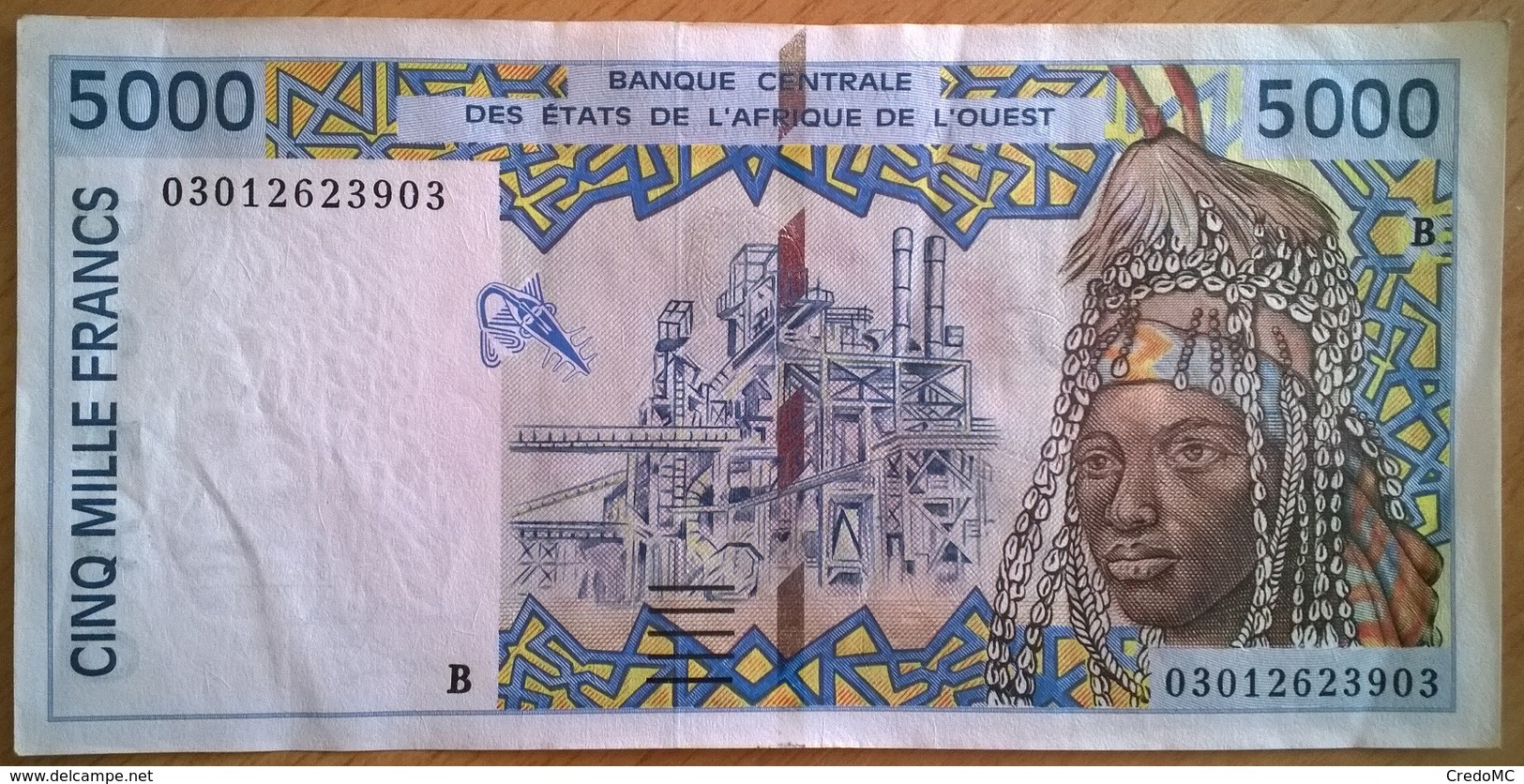 Bénin - 5000 Francs - 2003 - PICK 213 Bm - SUP - West African States