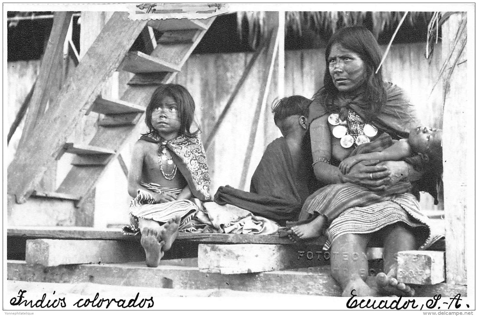 EQUATEUR / Indios Colorados - Equateur