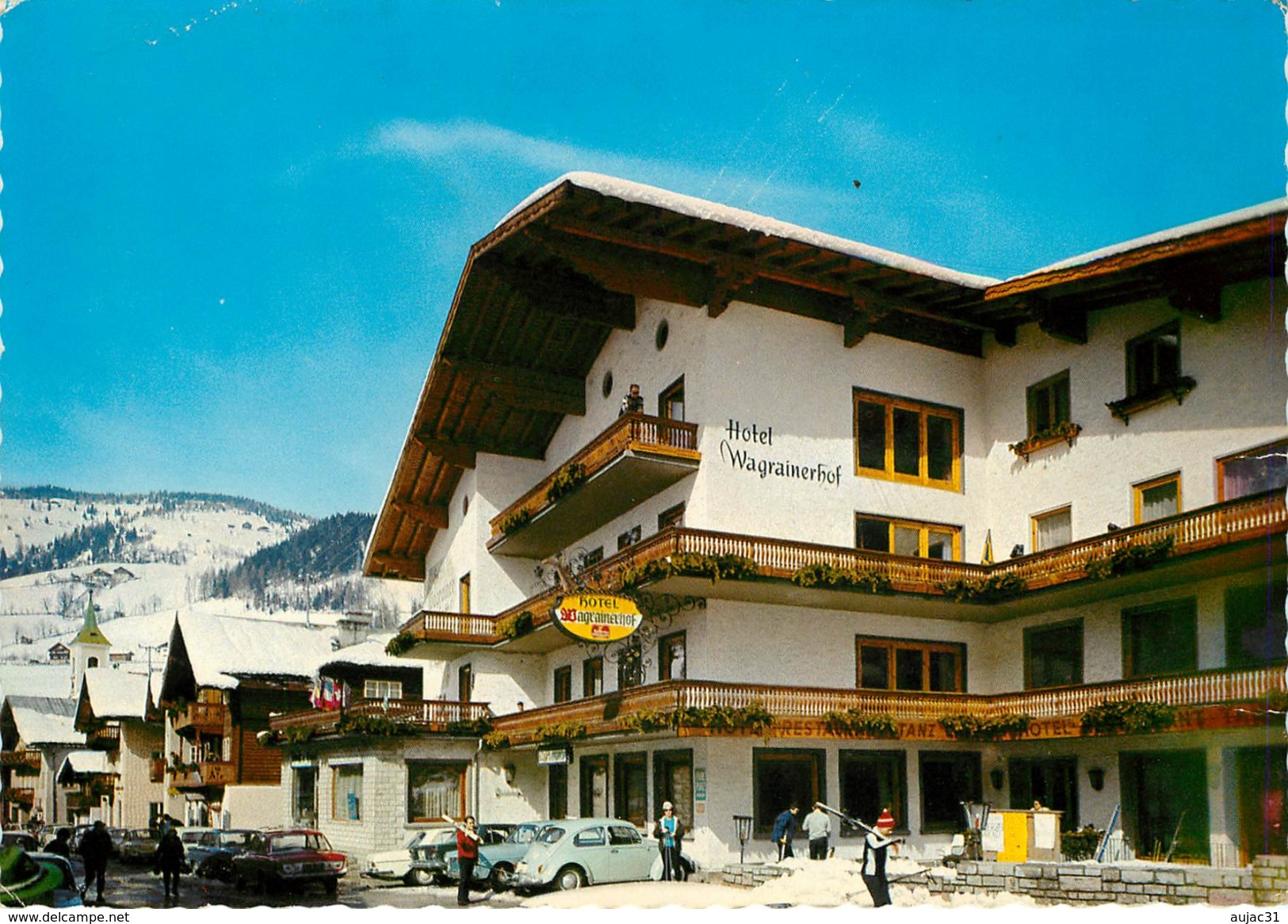 Autriche - Austria - Salzbourg - Salzburg - Voitures - Automobile - Wagrain - Hôtel Wagrainerhof - état - Wagrain