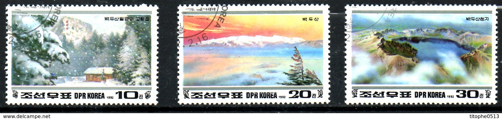 COREE DU NORD. N°2270-2 Oblitérés De 1992. Mont Baiktou. - Montagnes