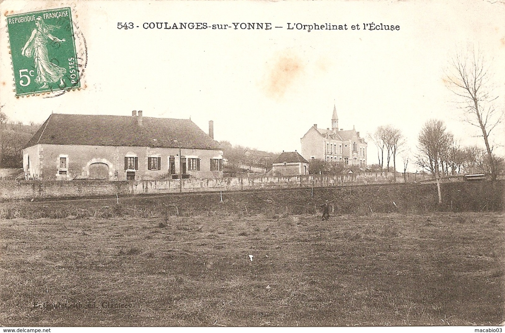89  Yonne  : Coulanges Sur Yonne  L'Orphelinat Et L'église       Réf 2880 - Coulanges Sur Yonne