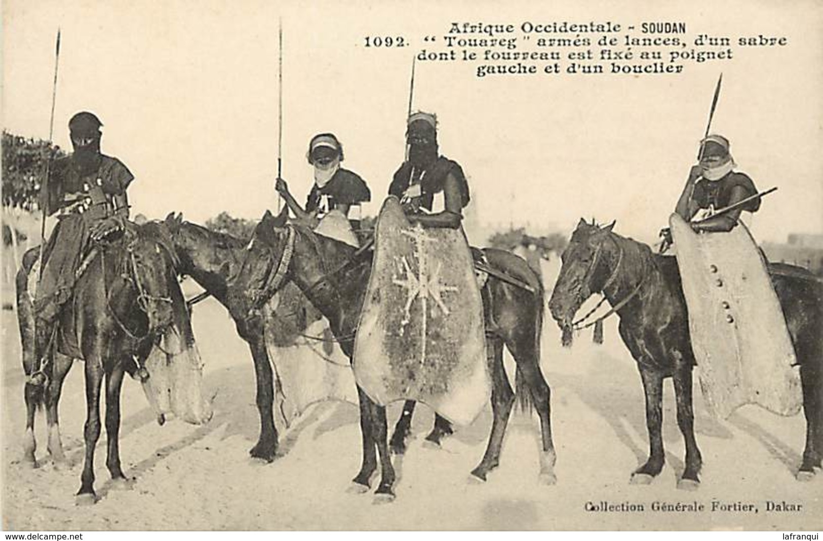 Ref 907- Soudan -touareg Armés De Lances , D Un Sabre  - / Carte Partiellement Décollée- - Soudan