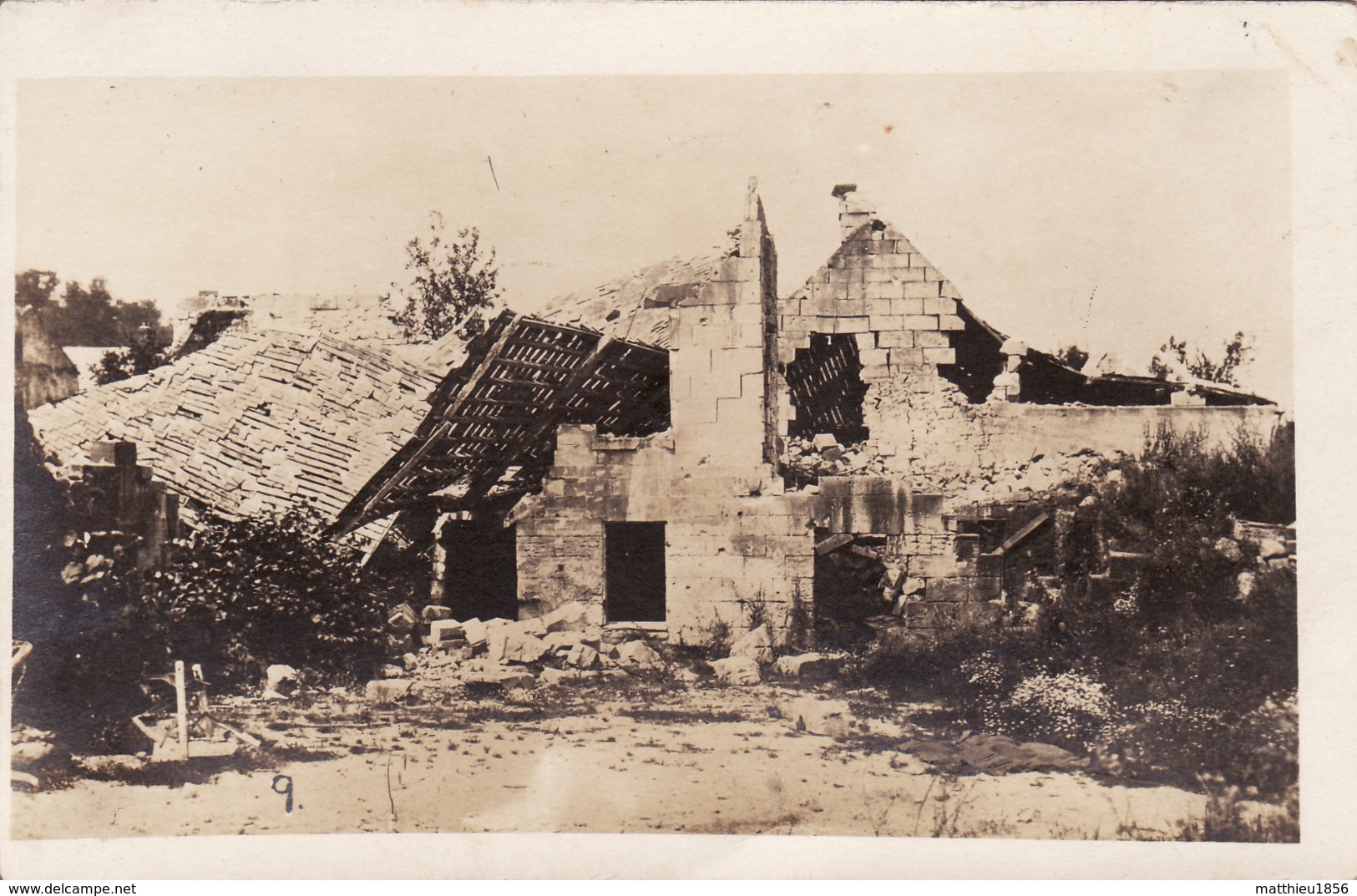 CP Photo 14-18 DUN-SUR-MEUSE - Maison En Ruine (A170, Ww1, Wk 1) - Dun Sur Meuse