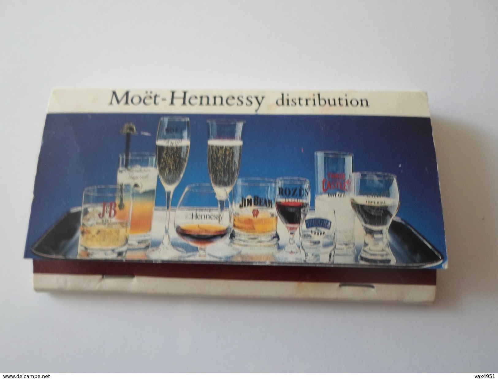 BOITE D ALLUMETTES  MOET HENNESY  DISTRIBUTION  EPERNAY    *****   RARE   A SAISIR ****** - Boites D'allumettes