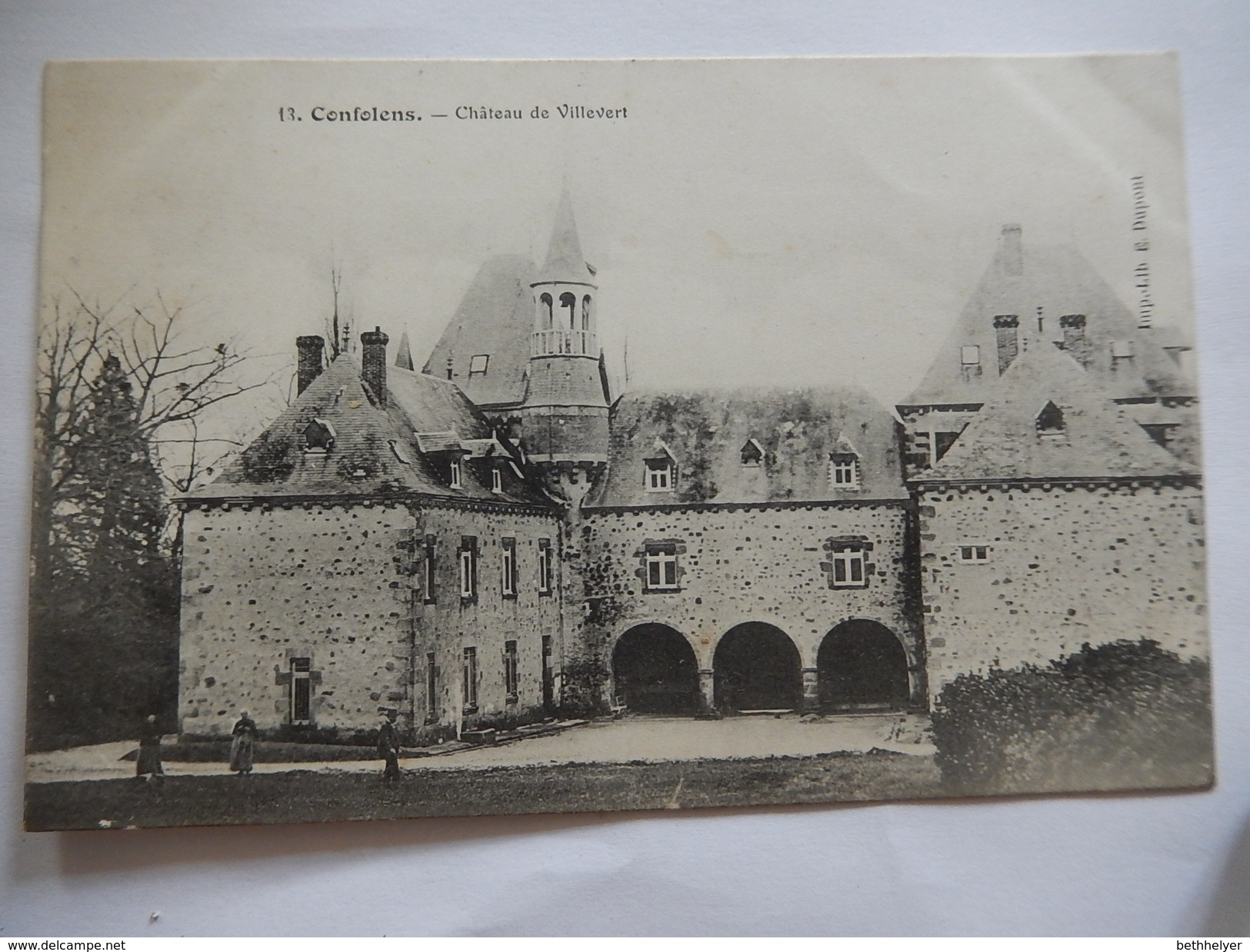 CPA (16) - CONFOLENS - CHATEAU DE VILLEVERT - IMP-LIB E DUPONT - C1906 -   R768 - Confolens