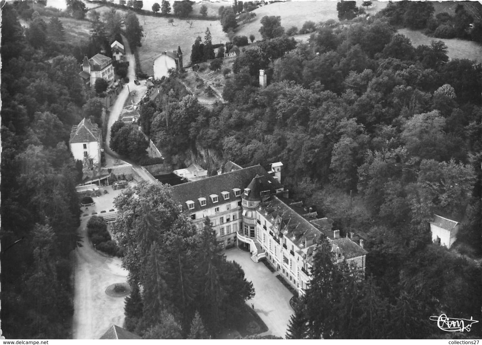 23-EVAUX-LES-BAINS- ETABLISSEMENT THERMAL ET GRAND HÔTEL , CÔTE PARC, VUE AERIENNE - Evaux Les Bains