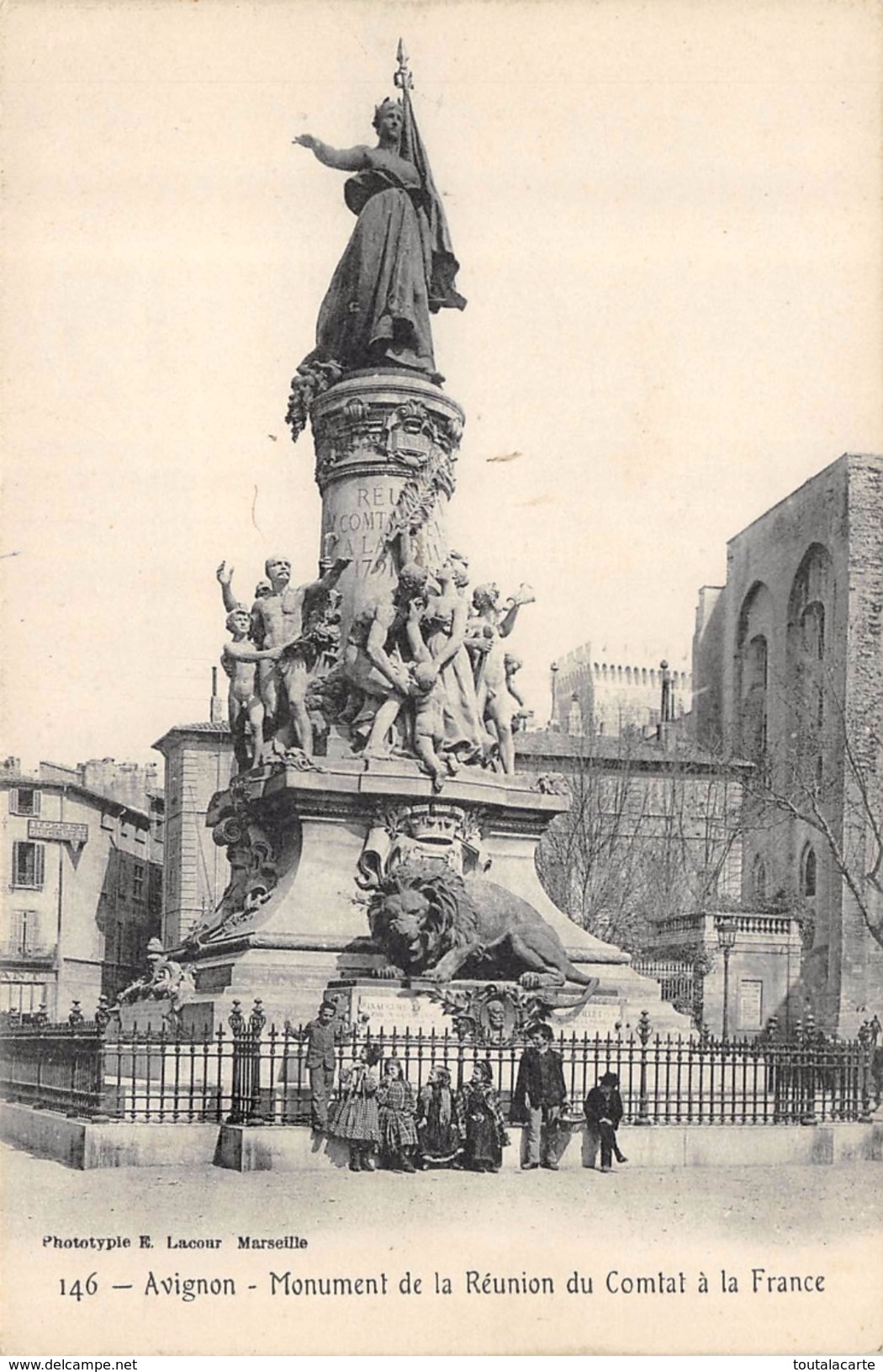 CPA 84 AVIGNON MONUMENT DE LA REUNION DU COMTAT A LA FRANCE - Avignon