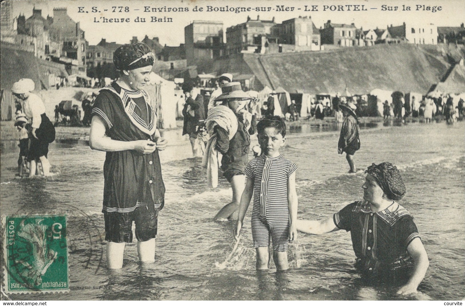 Le Portel - Sur La Plage - L'Heure Du Bain - Le Portel