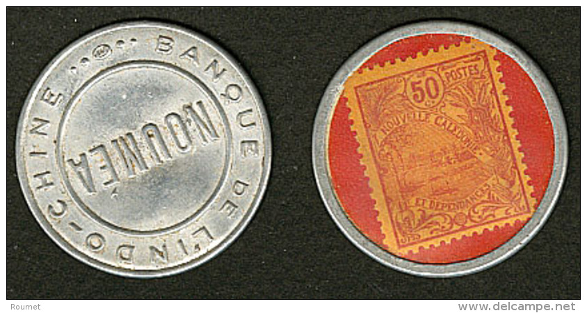 Timbres Monnaie "Banque De L'Indochine/Noum&eacute;a", 2 Jetons Avec Poste 95 Et 100. - TB - Vide