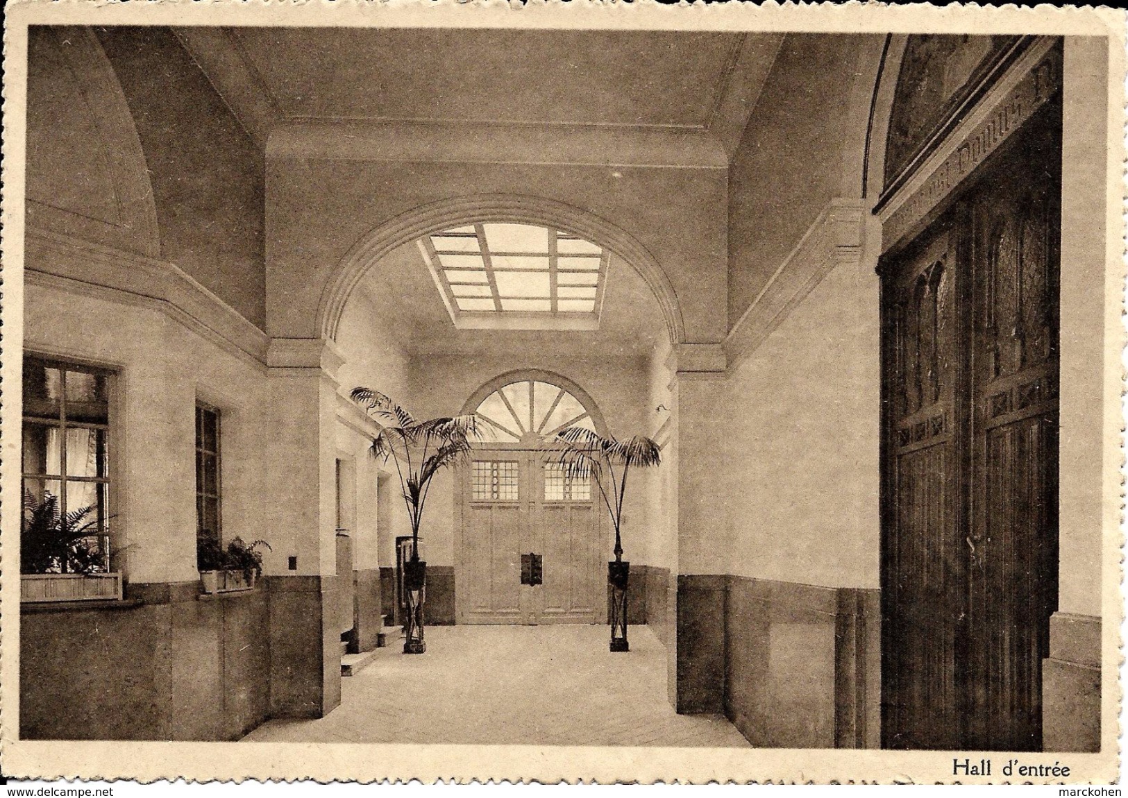 BRUXELLES (1000) : Hall D'entrée De L'Institut SS. Jean & Elisabeth, Rue Des Cendres 7. CPSM. - Gezondheid, Ziekenhuizen