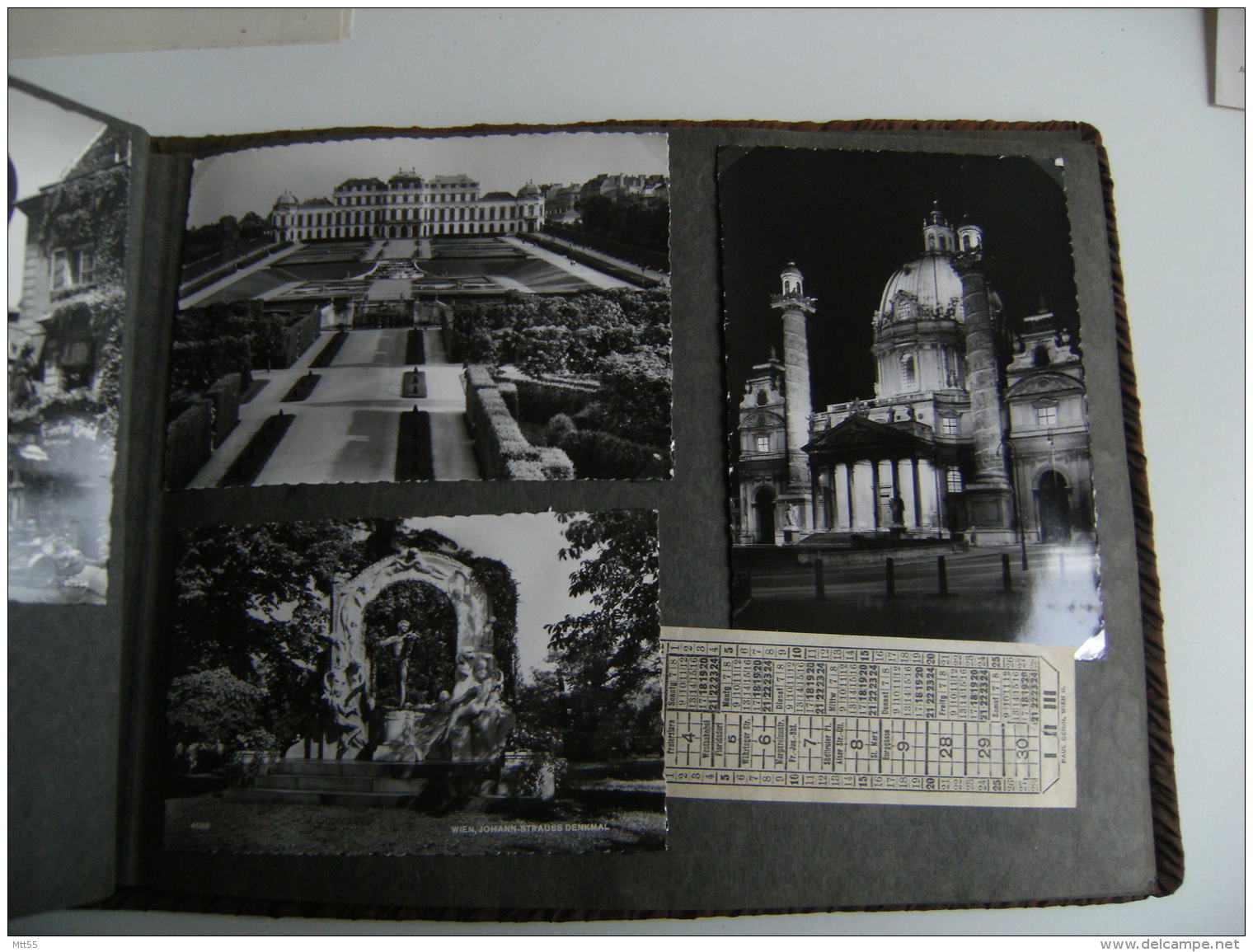 album photo photographie  photo 1955 souvenir vacances  autriche carte postale ticket entree tout en photo