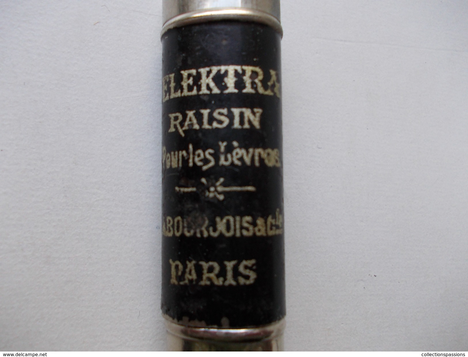 - Ancien Tube De Rouge à Lèvres - A BOURJOIS. Elektra Raisin - - Accessoires