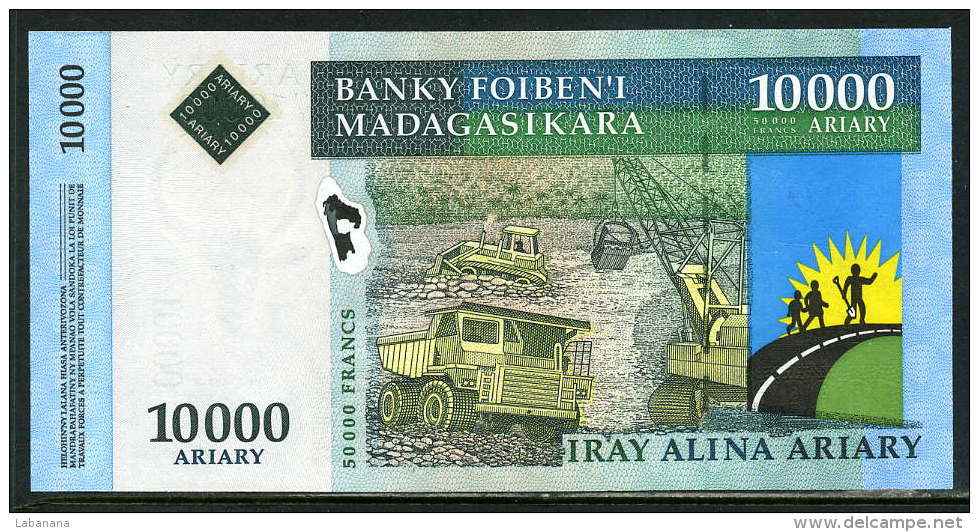 321-Madagascar lot de 7 billets neufs