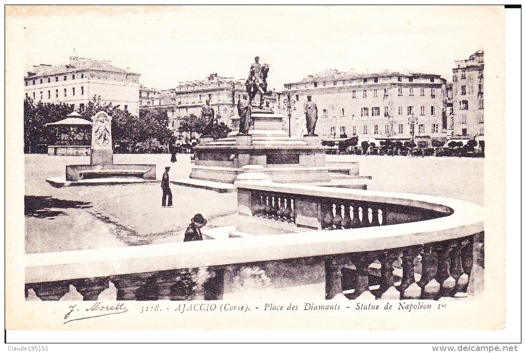 CORSE     AJACCIO    PLACE DES DIAMANTS STATUE DE NAPOLEON 1er - Ajaccio