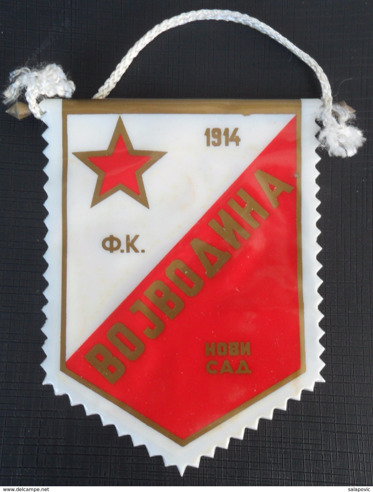 FK VOJVODINA NOVI SAD SERBIA, FOOTBALL CLUB, CALCIO OLD PENNANT - Kleding, Souvenirs & Andere